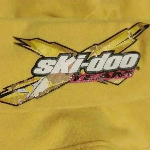 Vintage Skidoo yellow turtleneck - Picture 6 of 6